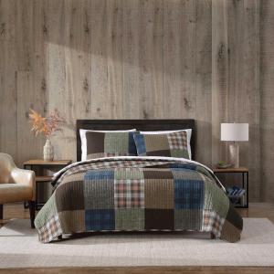 Eddie Bauer – Twin Quilt Set, Reversible Bedding with Matching Sham, Medium-Weight for Year Round Use, Dorm Essentials (Classic Patchwork Green)(Classic Patchwork Green)