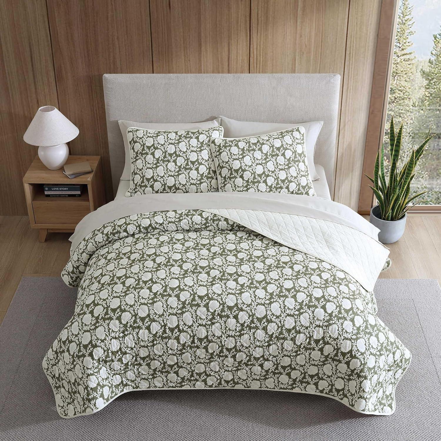 imageEddie Bauer Quilt Set Super Soft Bedding with Matching Sham Silky Smooth ampamp Breathable Classic Home Essentials Alani Island Conversation Beige TwinGarden Bloom Green