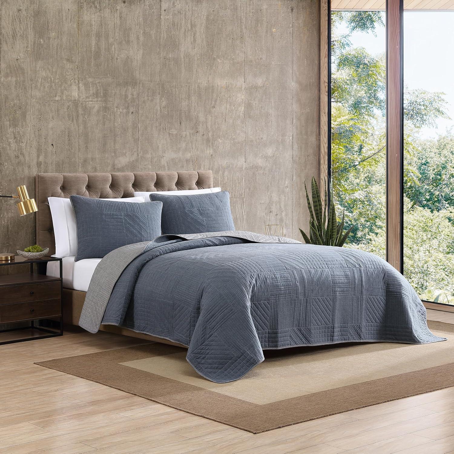 imageEddie Bauer Twin Quilt Set Reversible Bedding with Matching Sham Lightweight Home Decor for All Seasons Hidden Lake Blue TwinHidden Lake Blue