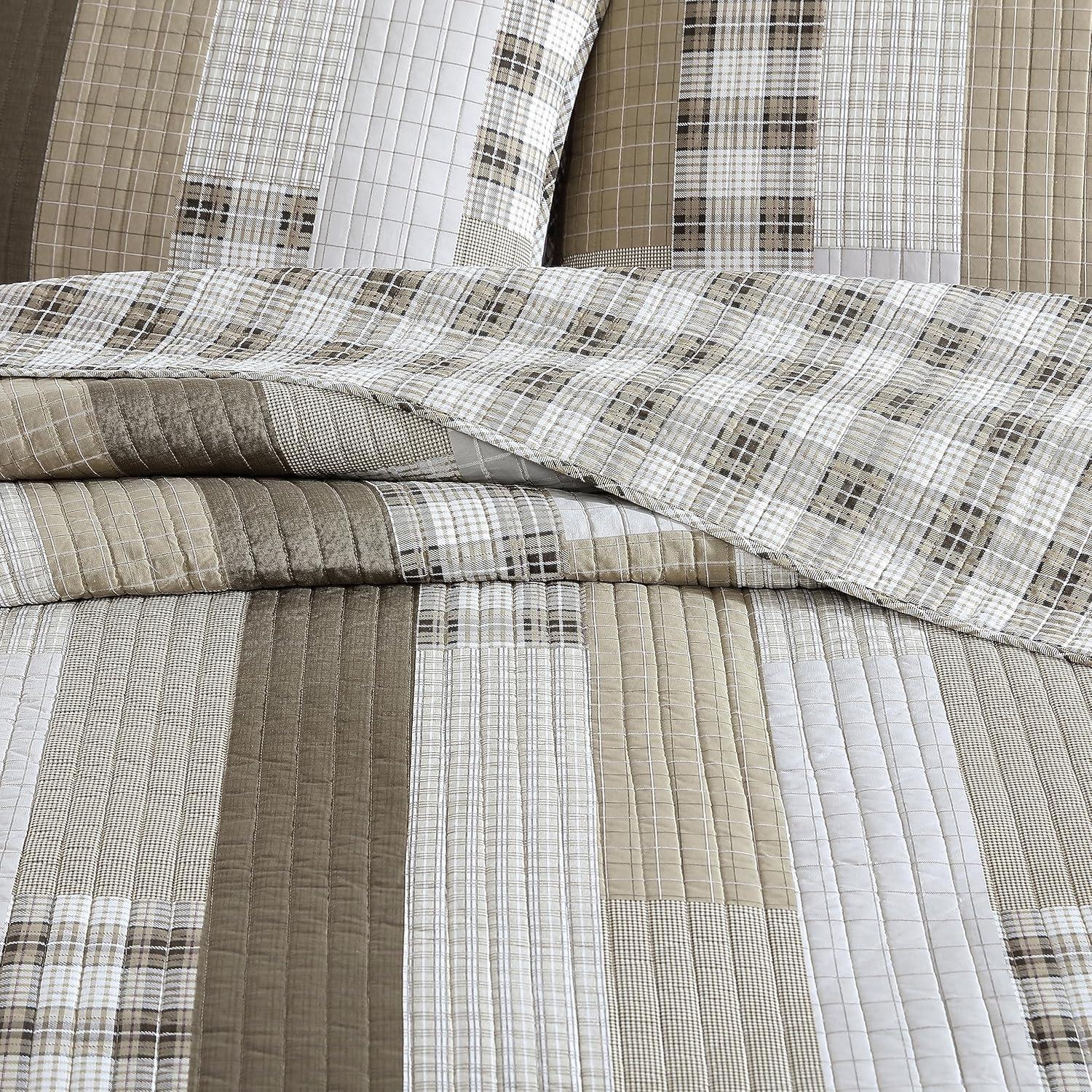 imageEddie Bauer Twin Quilt Set Reversible Cotton Bedding with Matching Sham Lightweight Home Decor for All Seasons Eastmont Navy TwinBeigeKhakiIvory