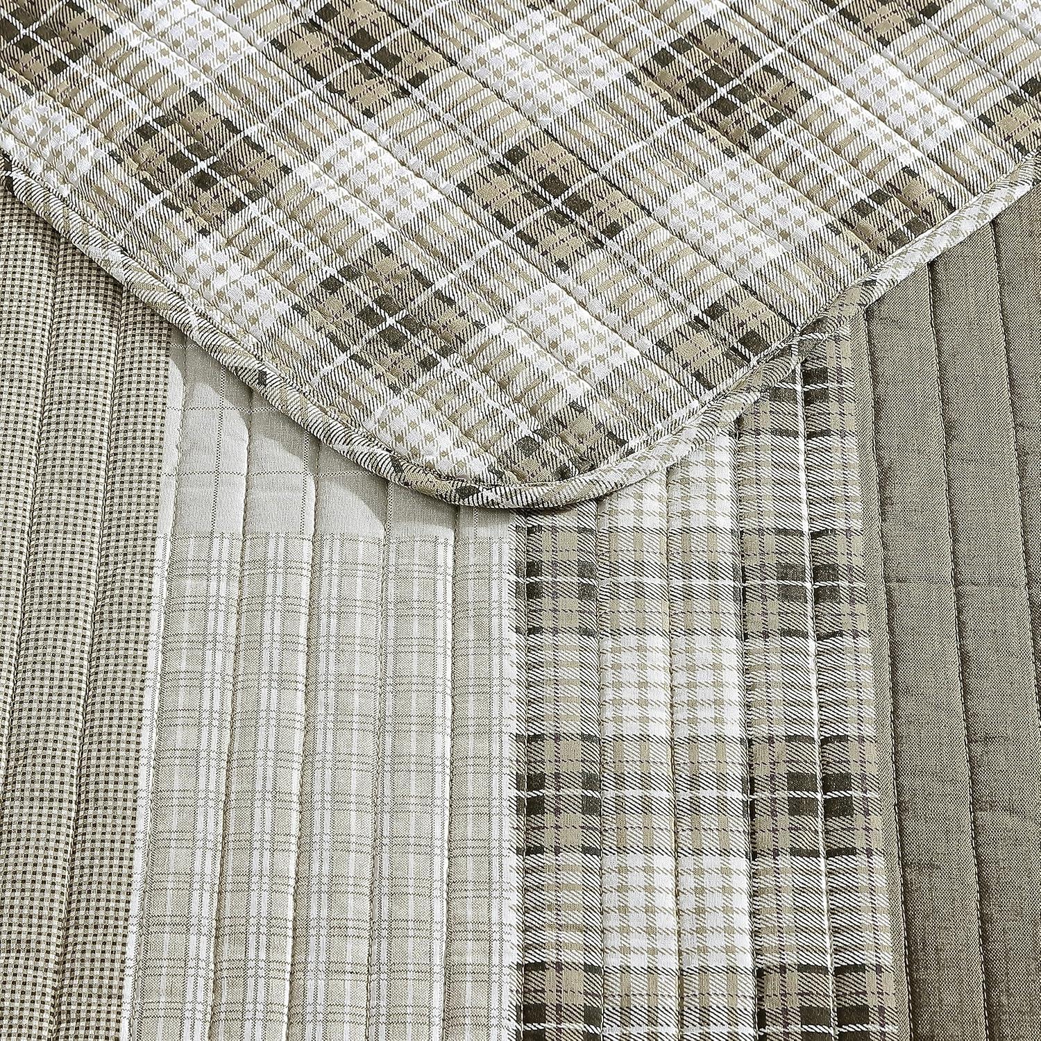 imageEddie Bauer Twin Quilt Set Reversible Cotton Bedding with Matching Sham Lightweight Home Decor for All Seasons Eastmont Navy TwinBeigeKhakiIvory