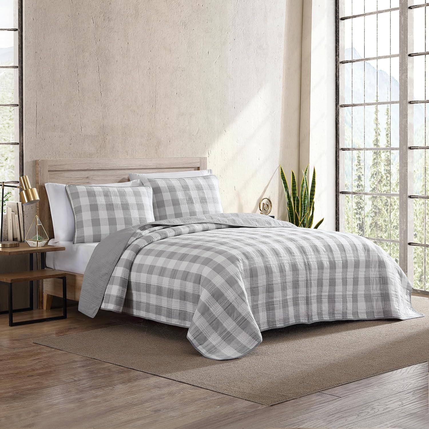 imageEddie Bauer Home Lake House Collection Bedding Set 100 Cotton LightWeight Quilt Bedspread PreWashed for Extra Comfort Twin BlueLakehouse Plaid Light Grey