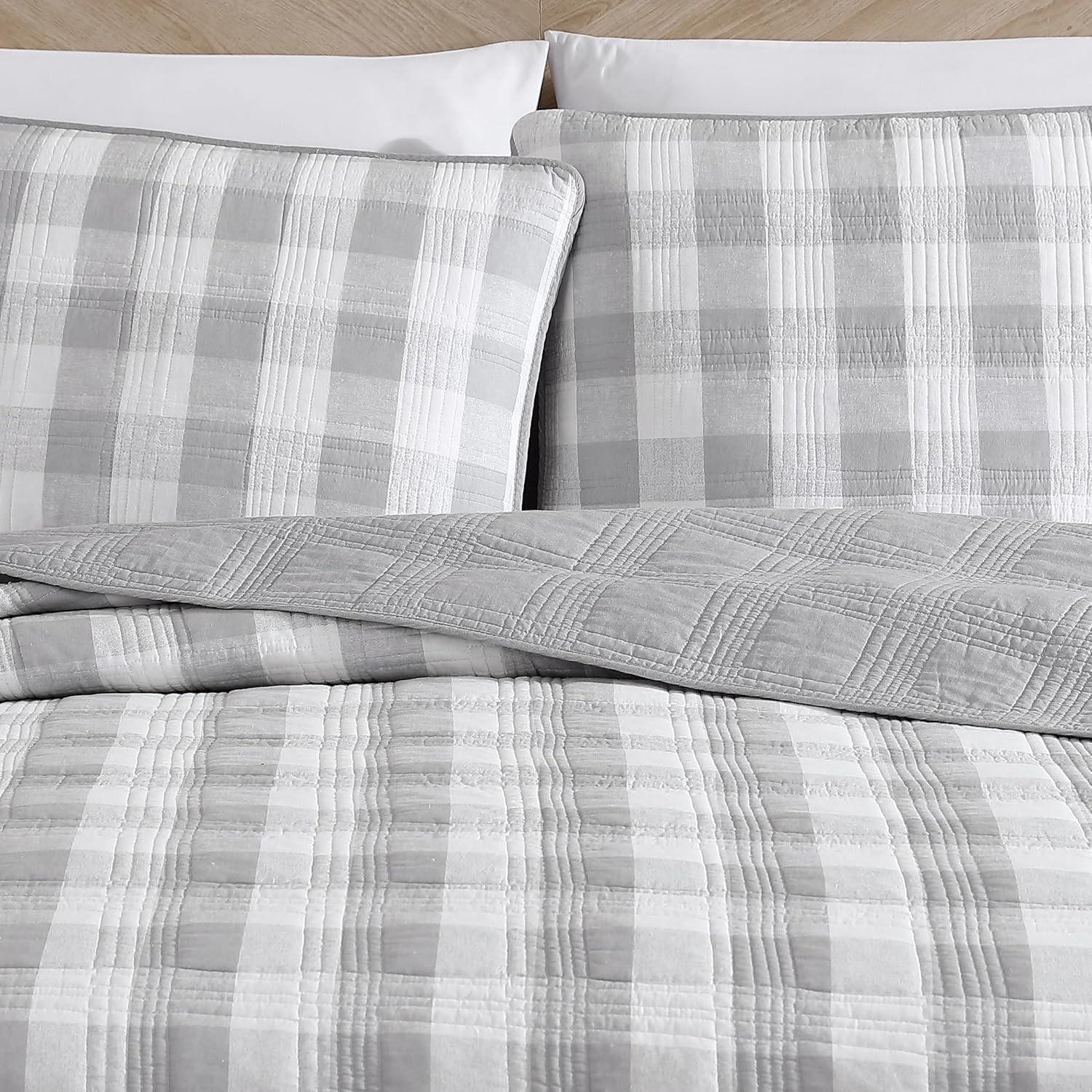 imageEddie Bauer Home Lake House Collection Bedding Set 100 Cotton LightWeight Quilt Bedspread PreWashed for Extra Comfort Twin BlueLakehouse Plaid Light Grey