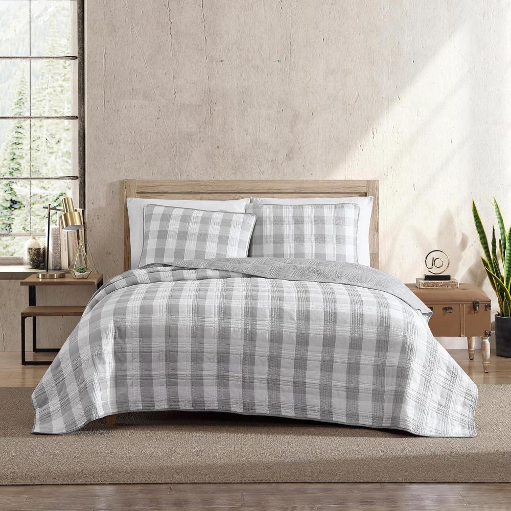 imageEddie Bauer Home  Lake House Collection  Bedding Set  100 Cotton LightWeight Quilt Bedspread PreWashed for Extra Comfort Twin BlueLakehouse Plaid Light Grey