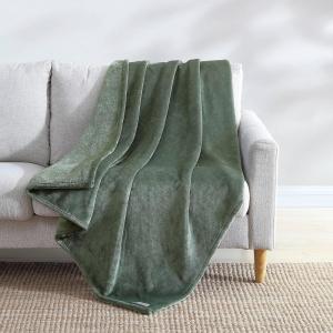 Eddie Bauer – Blanket, Super Soft Reversible Sherpa & Brushed Fleece Bedding, Throw Blankets for Couch, Ideal for Lounging (Ultra Lux Solid Green)(Ultra Lux Solid Green)