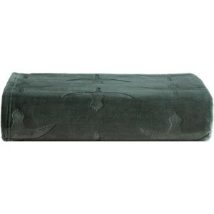 Eddie Bauer – Throw Blanket, Ultra-Soft & Reversible Plush Blanket, Oversized Bedding for Couch or Bed (Trailhead Plaid Red, 60″ x 70″)(Geese Green)