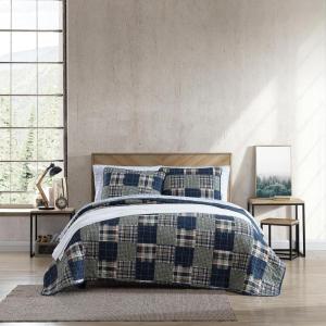 Eddie Bauer – Twin Quilt Set, Reversible Cotton Bedding with Matching Sham, Home Decor for All Seasons (Camano Island Red, Twin)(Madrona Plaid Navy)